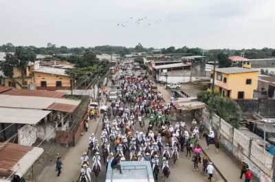 cabalgata montuvia organizada por la Alcaldía de Vinces